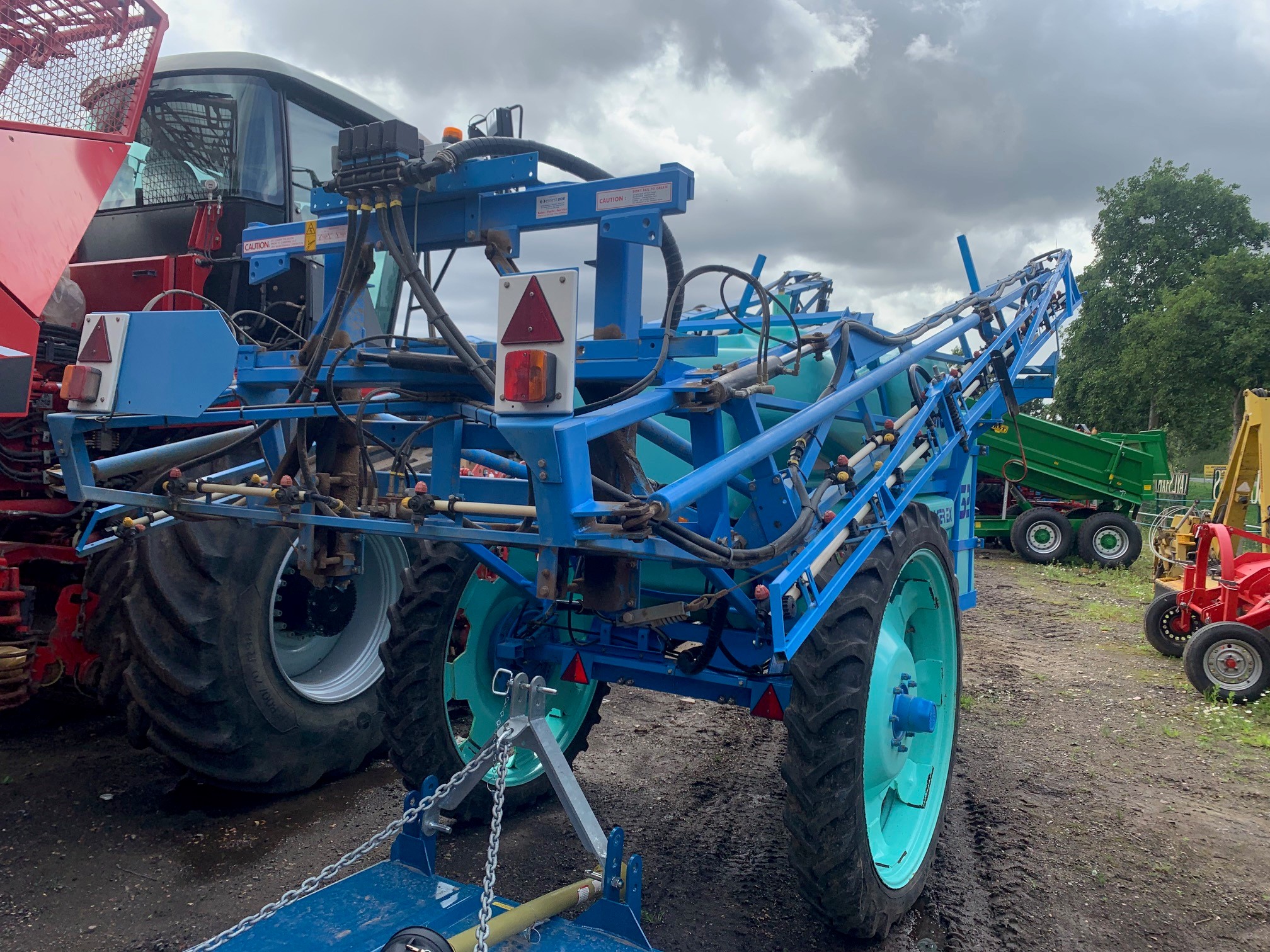 Berthoud Racer Trailed Sprayer For Sale Farmads